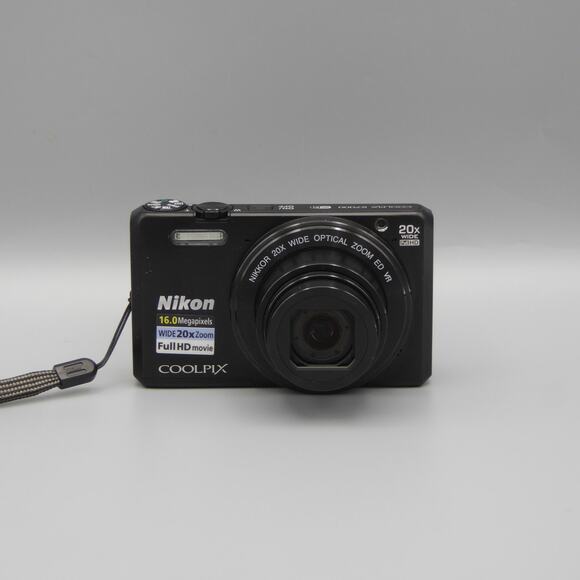 Nikon Coolpix S7000 Digital Camera | 16MP | Black - Picture 2 of 5